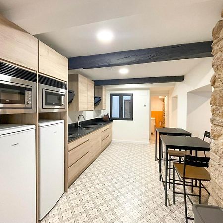 San Isidoro Coliving Hotel Oviedo Bagian luar foto