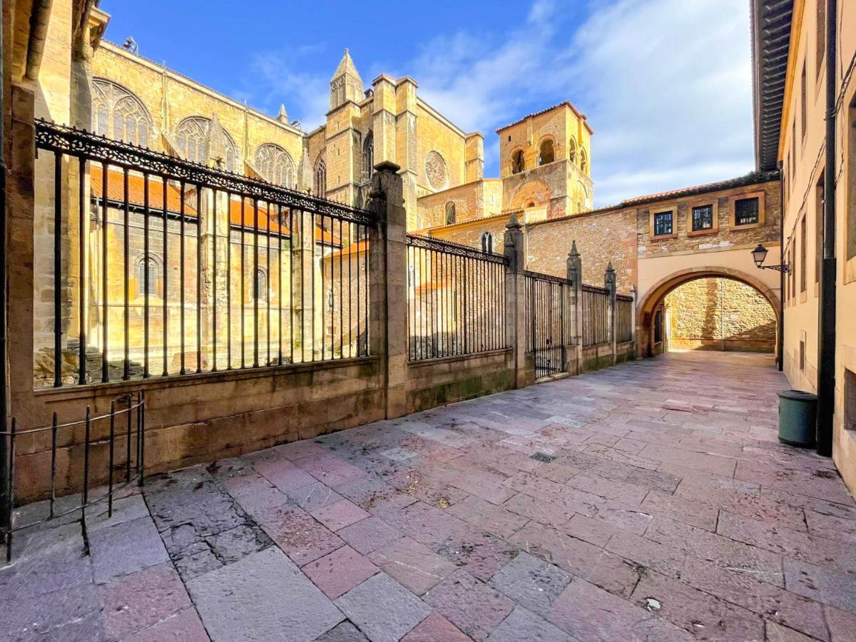San Isidoro Coliving Hotel Oviedo Bagian luar foto