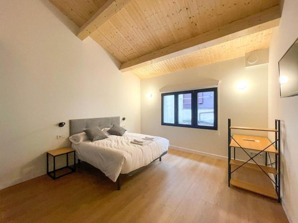 San Isidoro Coliving Hotel Oviedo Bagian luar foto